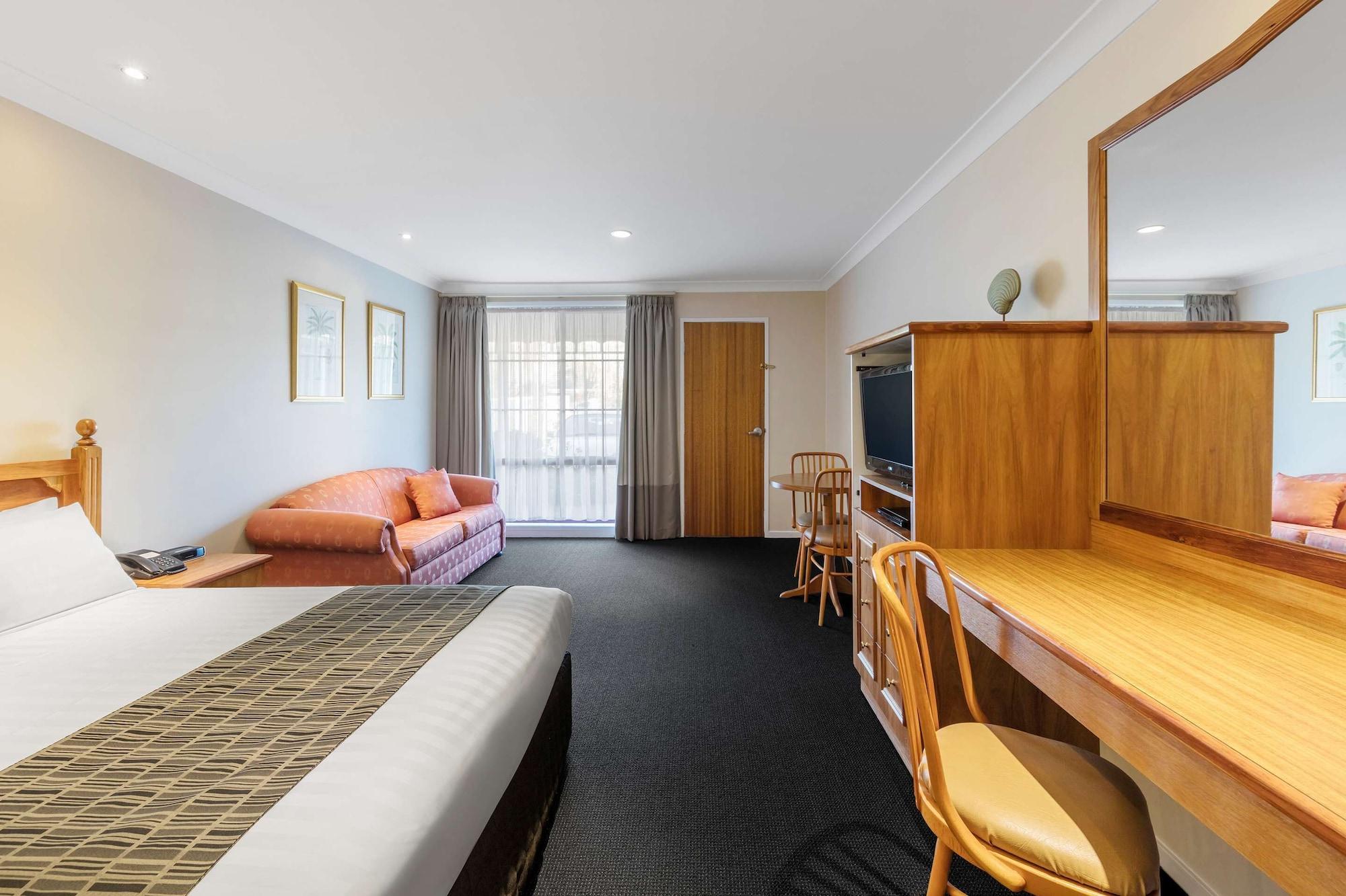 Best Western Ambassador Motor Inn & Apartments Wagga Wagga Exterior photo